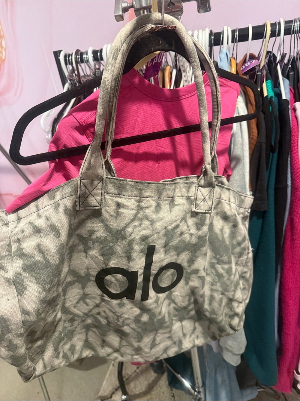 42. alo canvas tote os